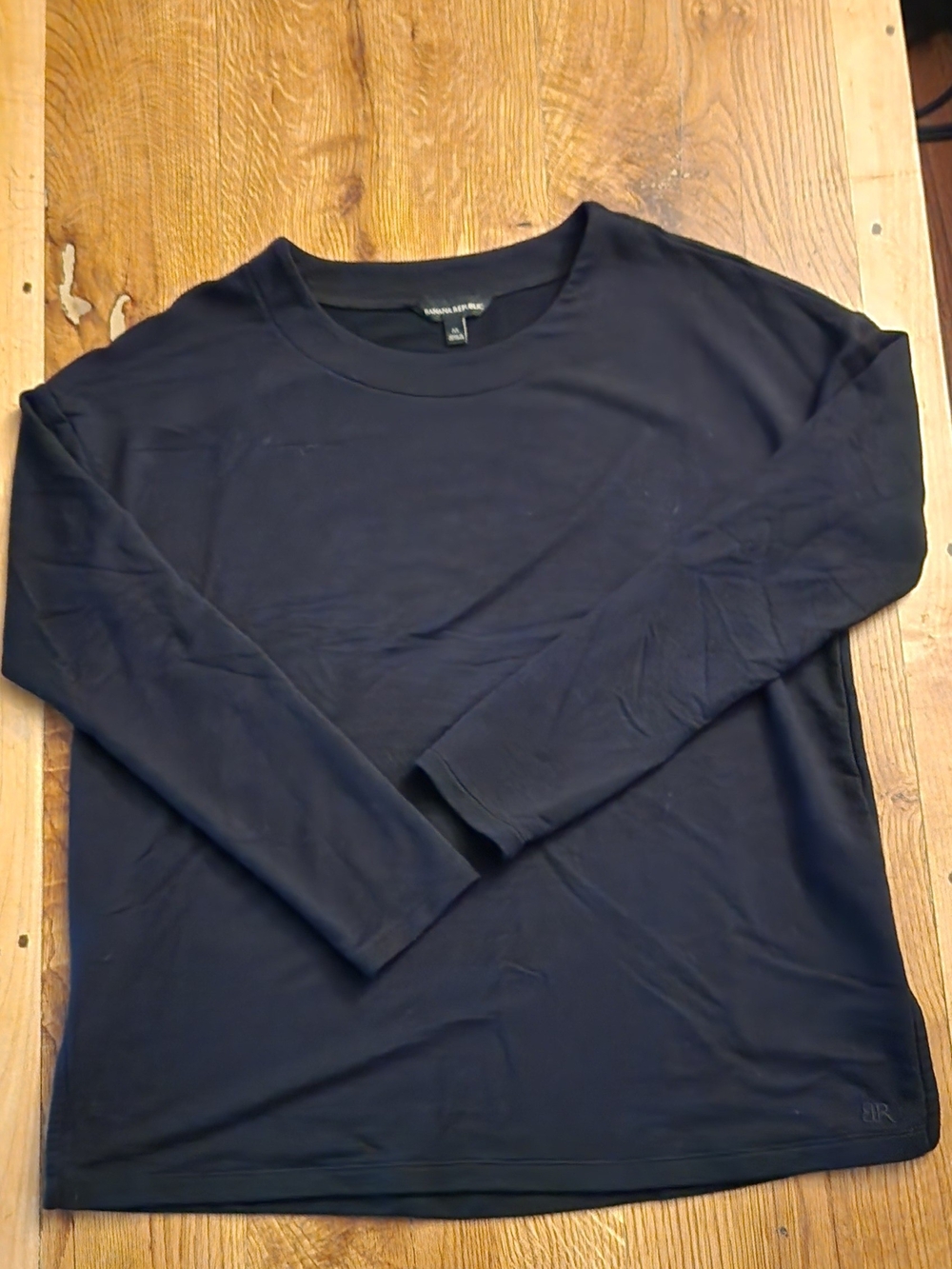 Banana Republic Lighweight Long Sleeve Crewneck Black Sweater - Womens Medium